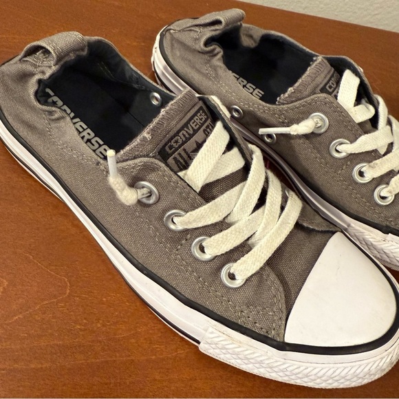 Converse - Picture 2 of 4